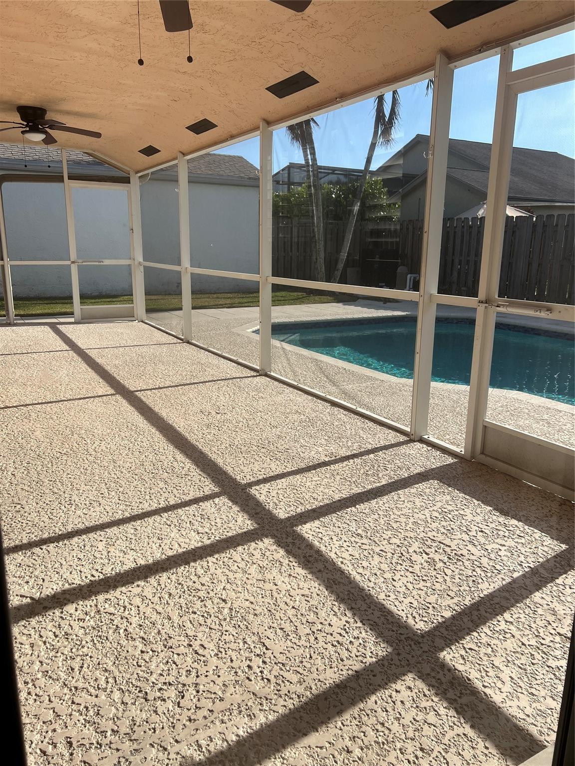 Country Landing 3 - Residential