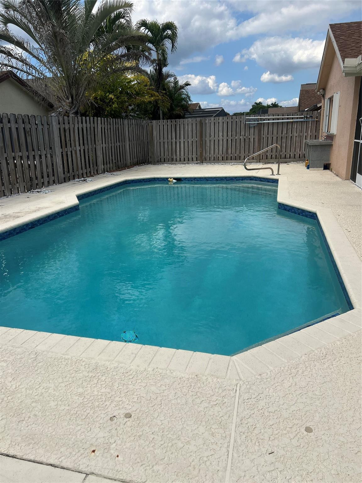 21023 Rustlewood Avenue