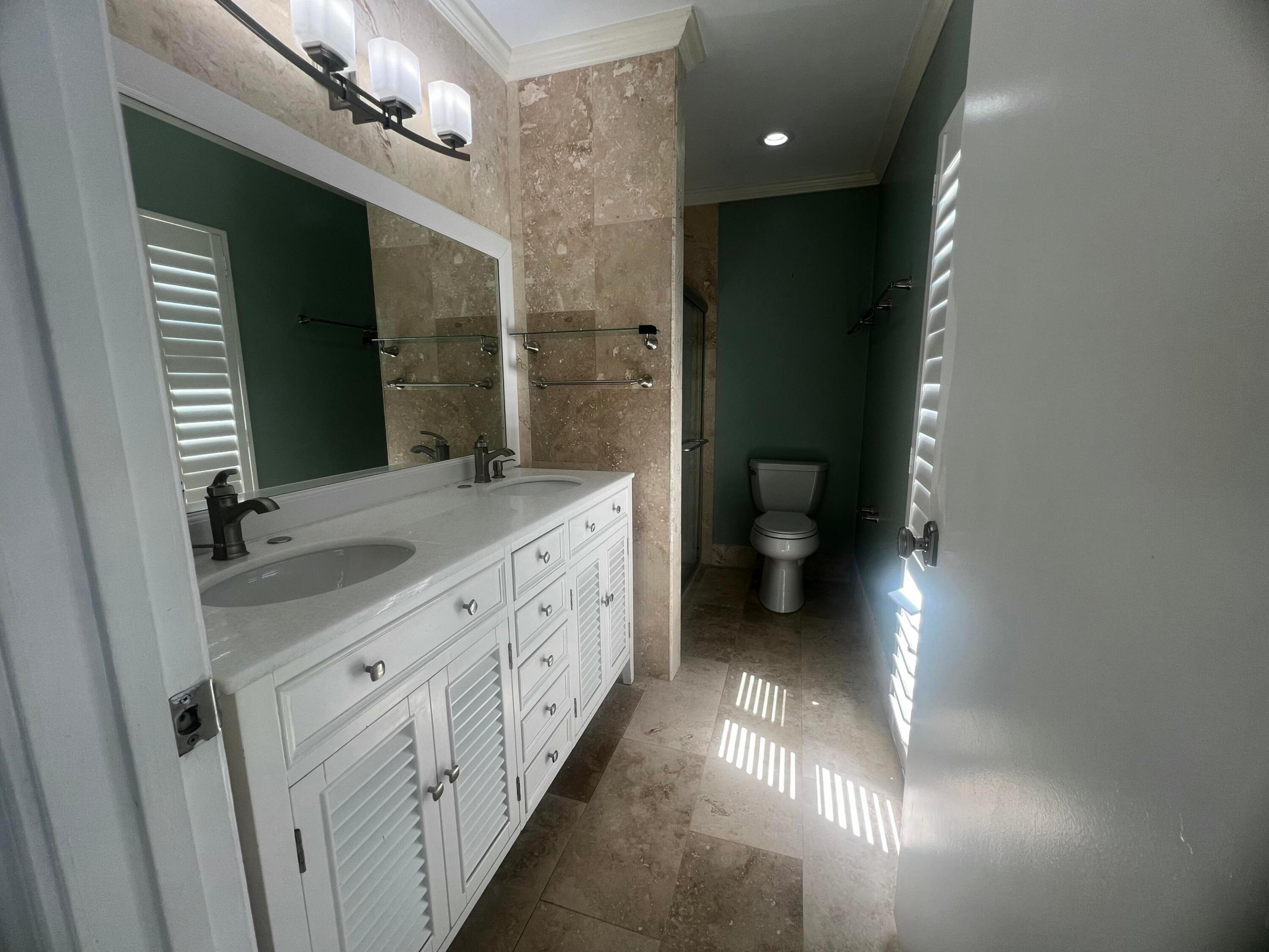 Country Landing 3 - Residential