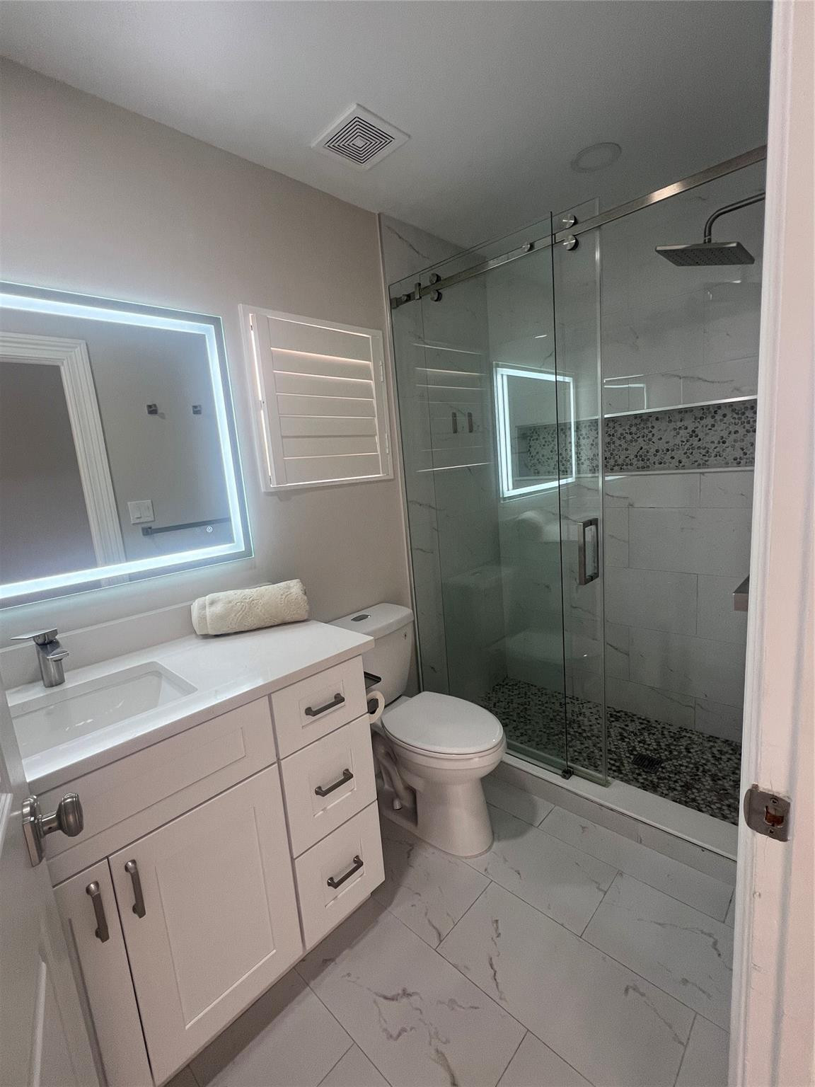 Country Landing 3 - Residential