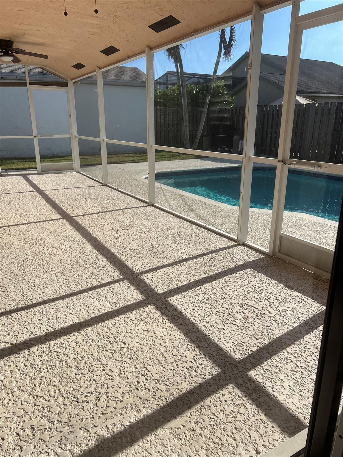 Country Landing 3 - Residential