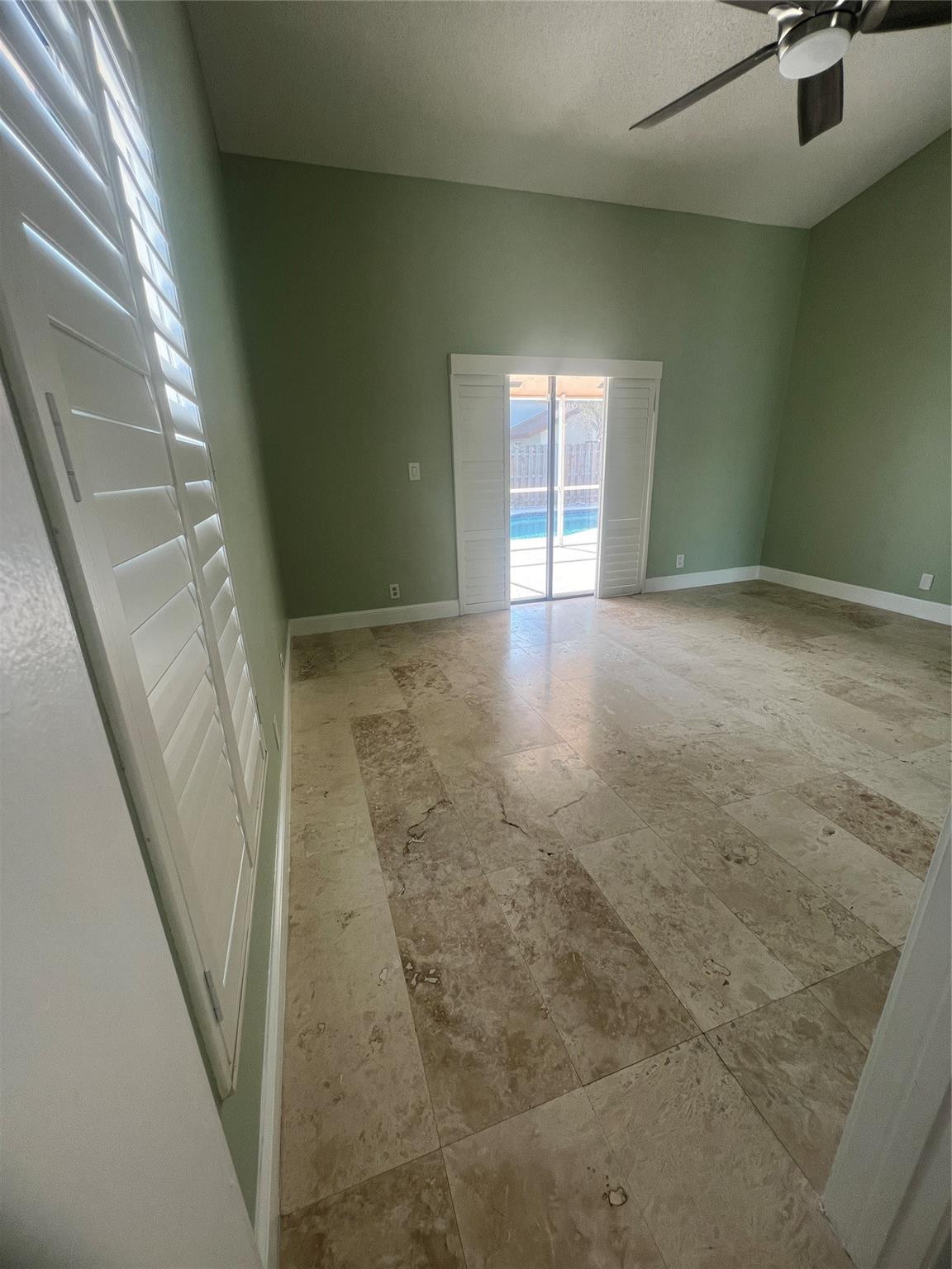 Country Landing 3 - Residential