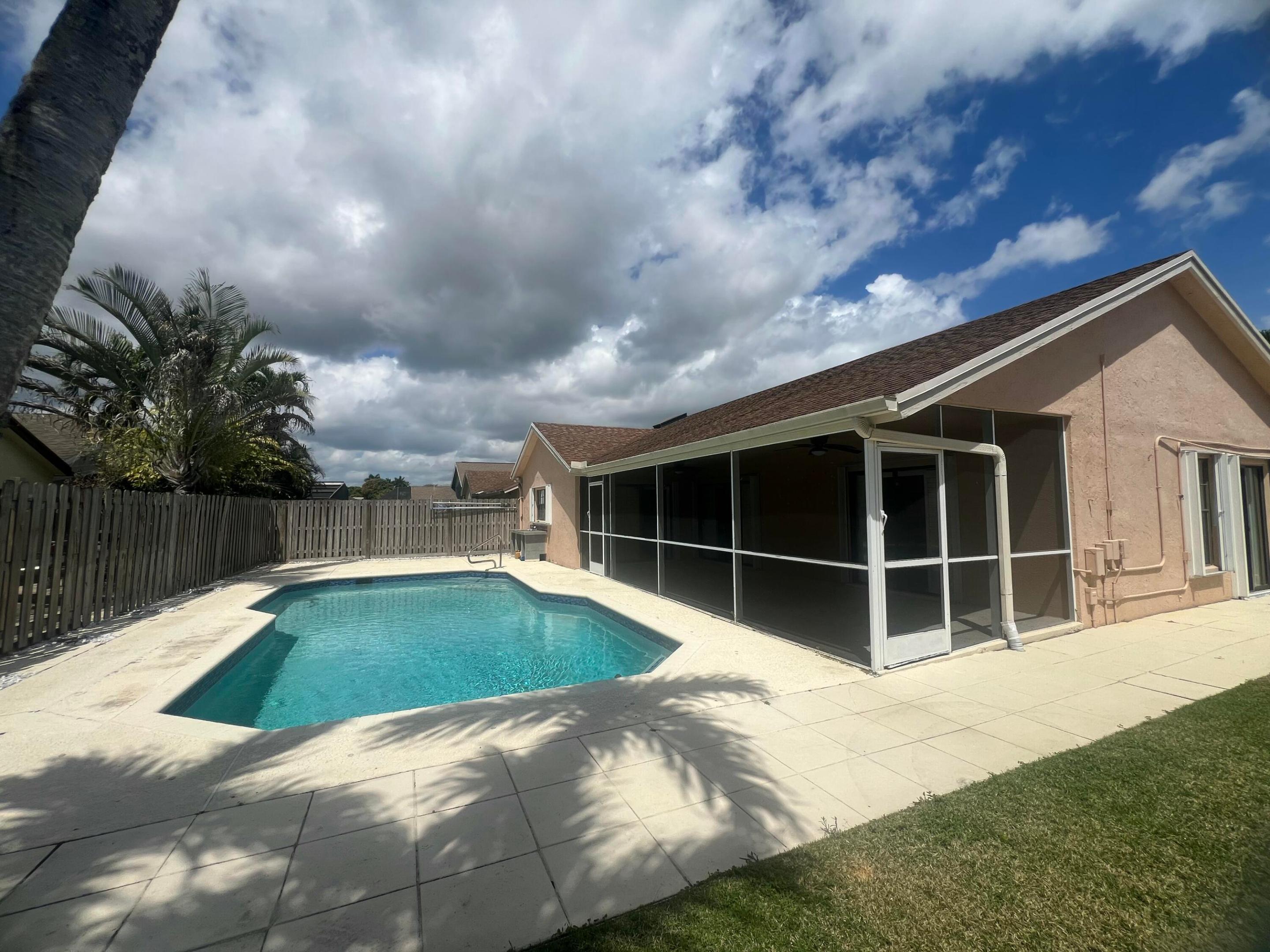 Country Landing 3 - Residential