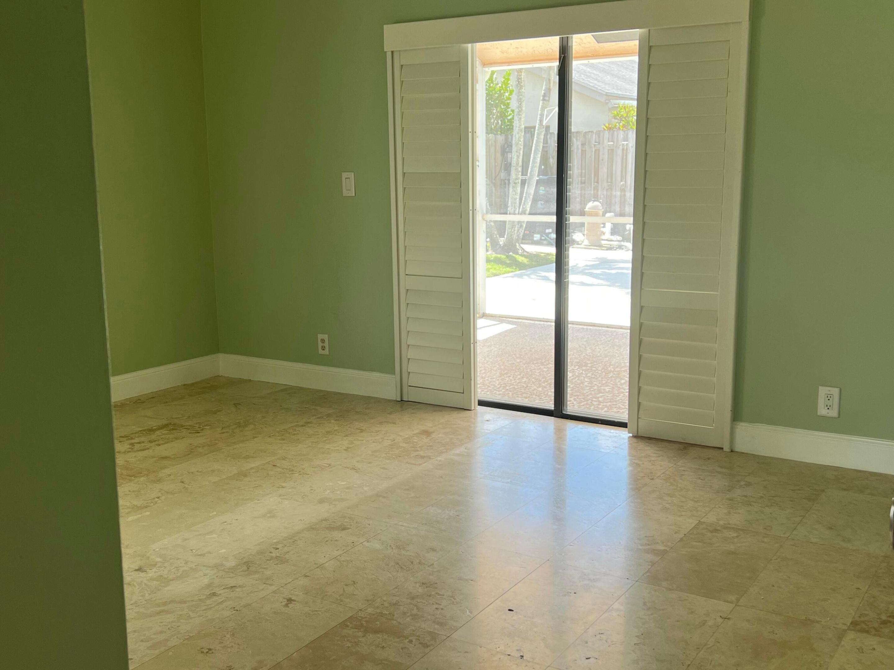 Country Landing 3 - Residential