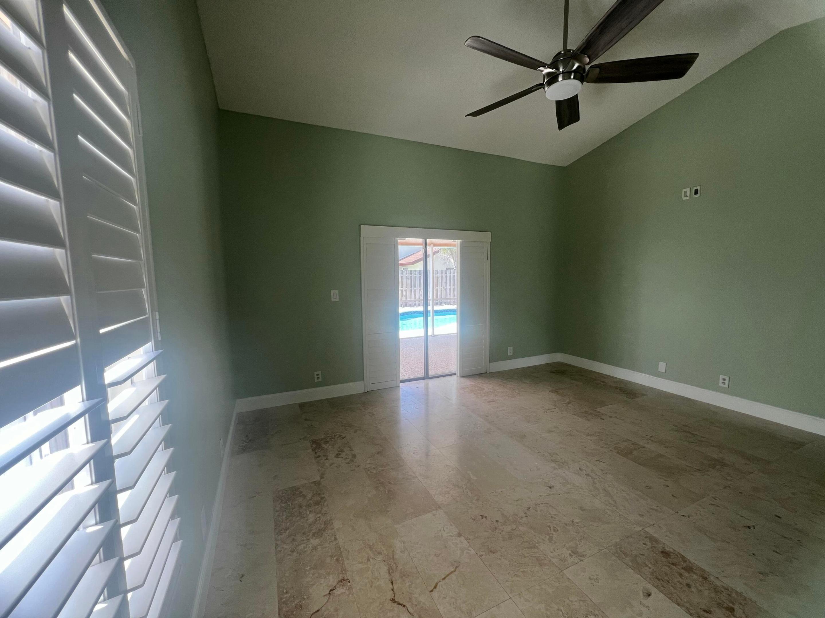 Country Landing 3 - Residential