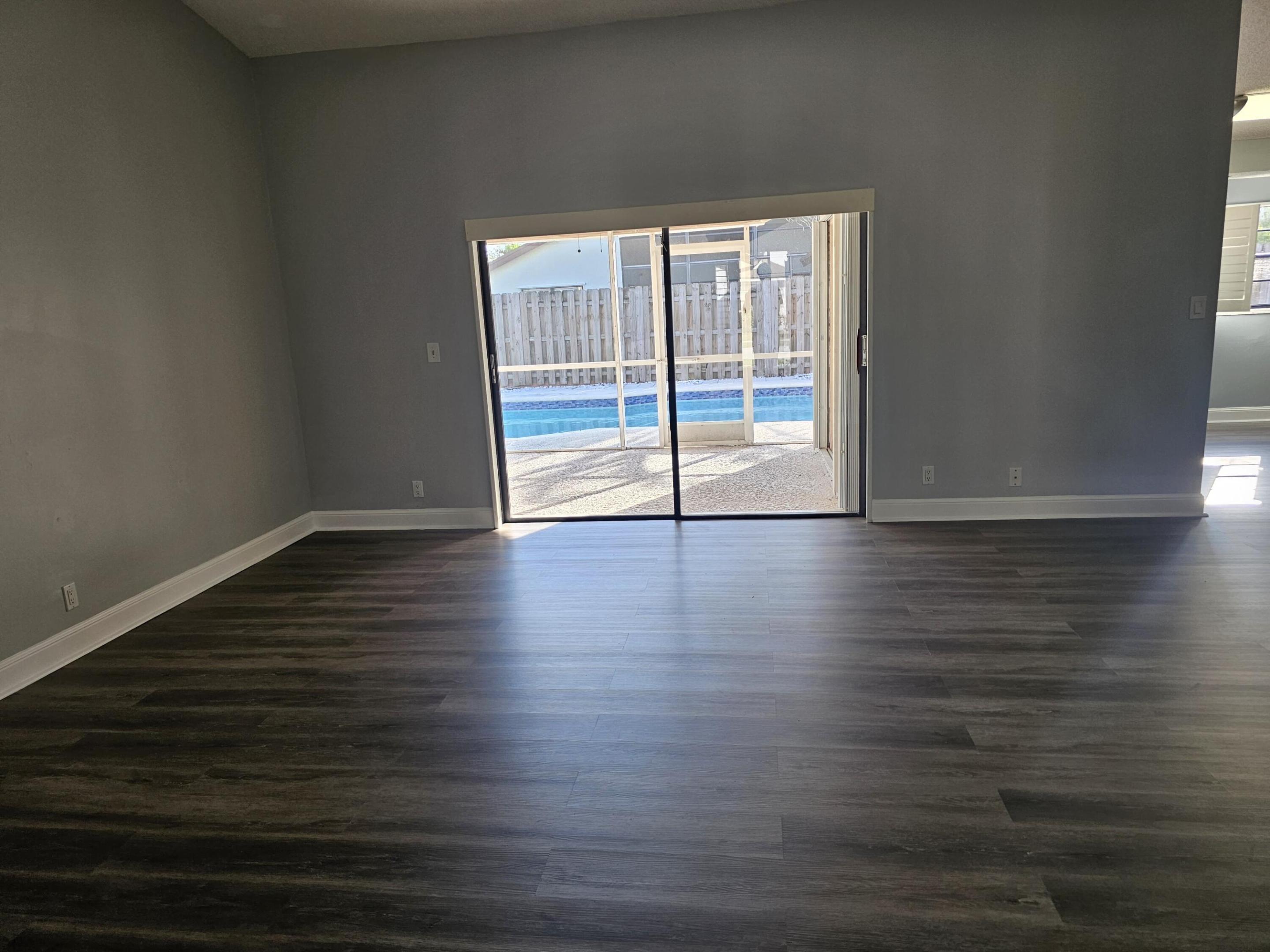 Country Landing 3 - Residential
