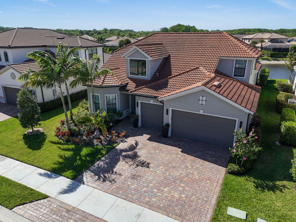 Photo of 121 Blanca Isles Lane, Jupiter, FL 33478 (MLS # R11073078)