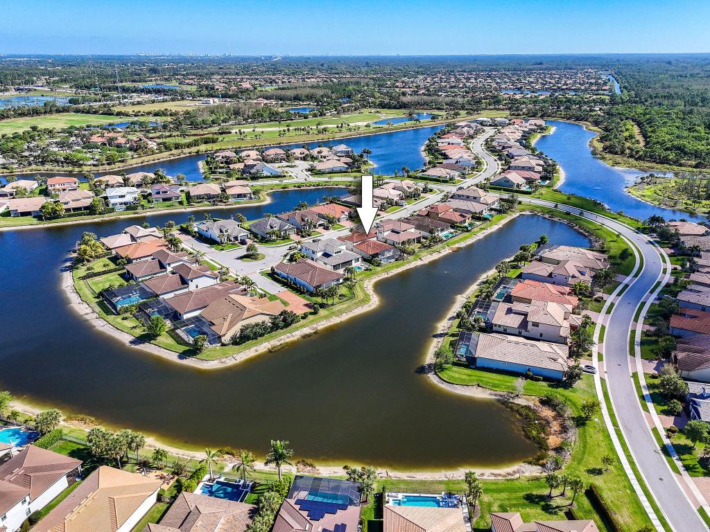 121 Blanca Isles Lane