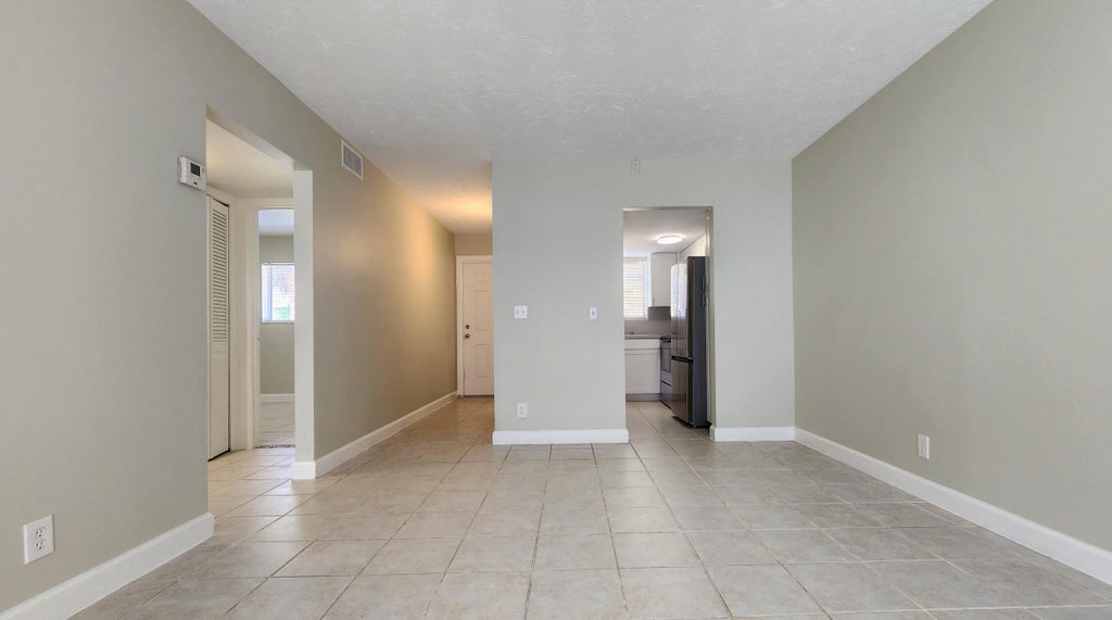 Photo of 1501 CRESCENT Circle #D36, Lake Park, FL 33403 (MLS # B26072173)