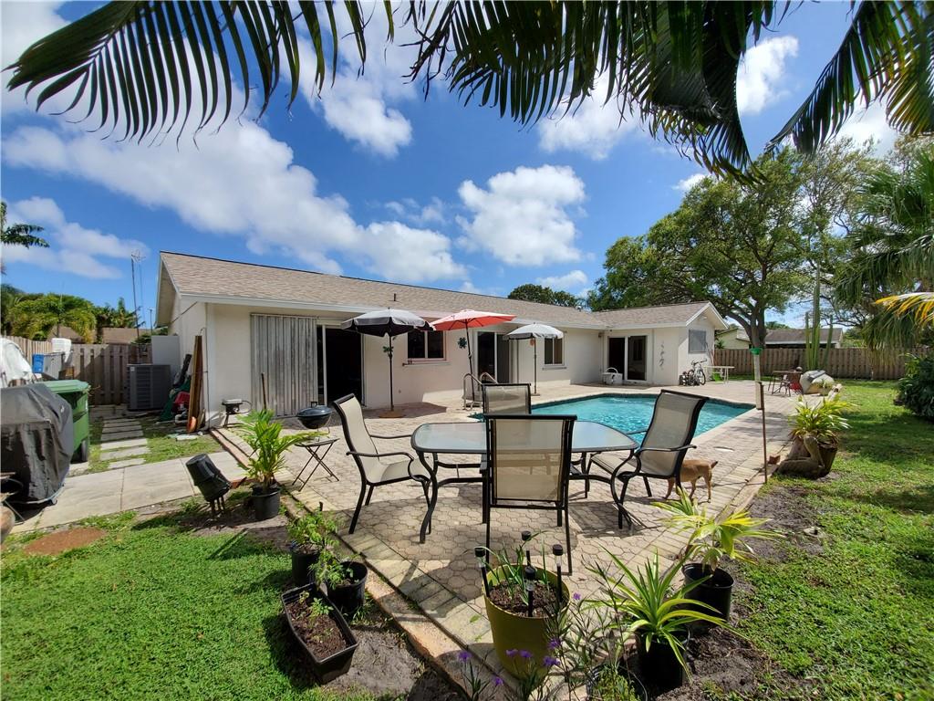 Palm Aire Village 3rd Sec - Residential