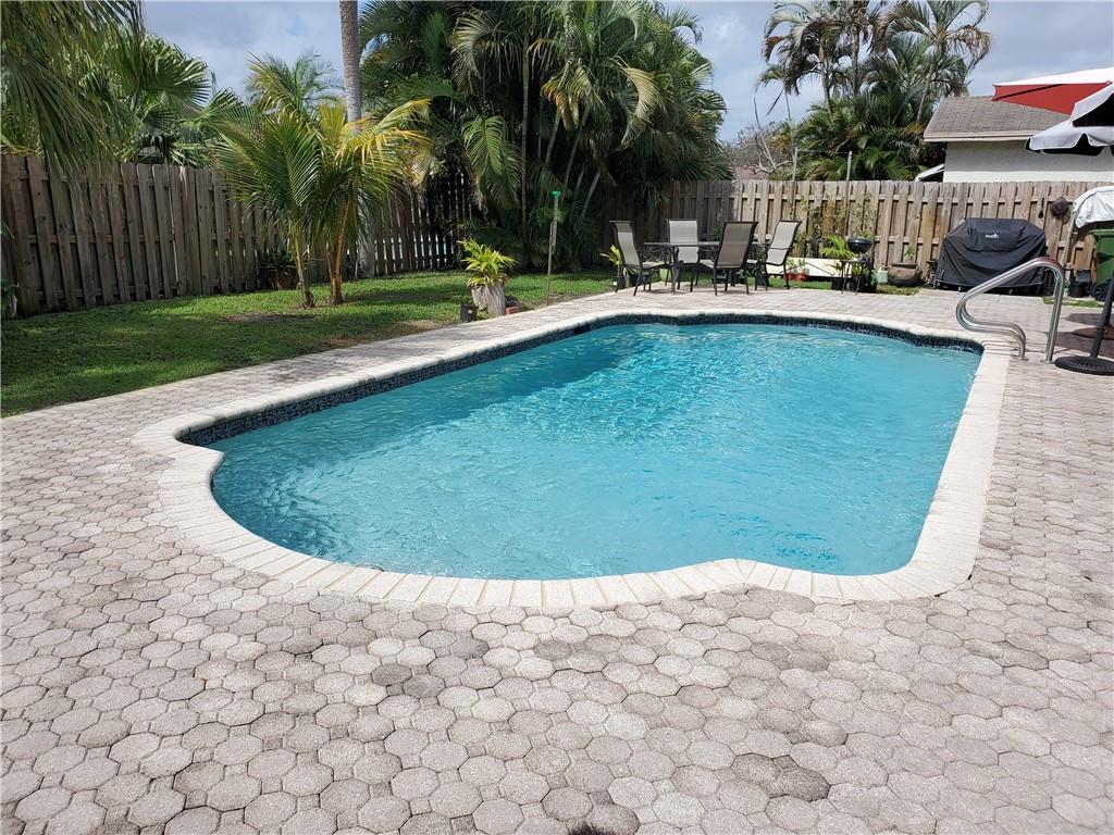 Palm Aire Village 3rd Sec - Residential