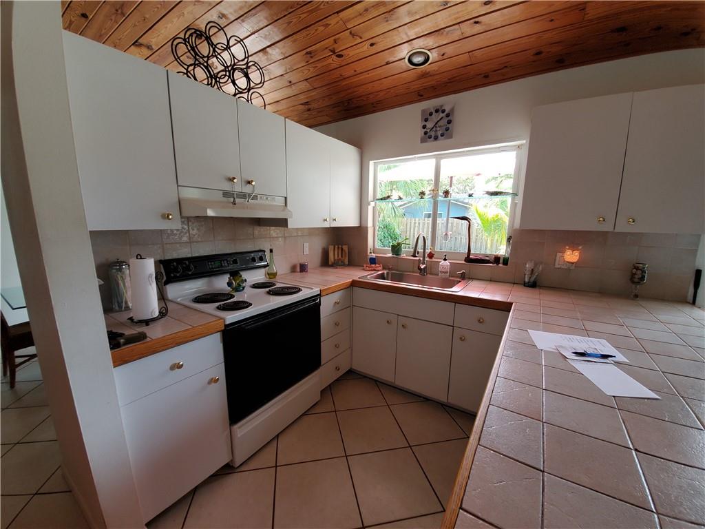 Palm Aire Village 3rd Sec - Residential