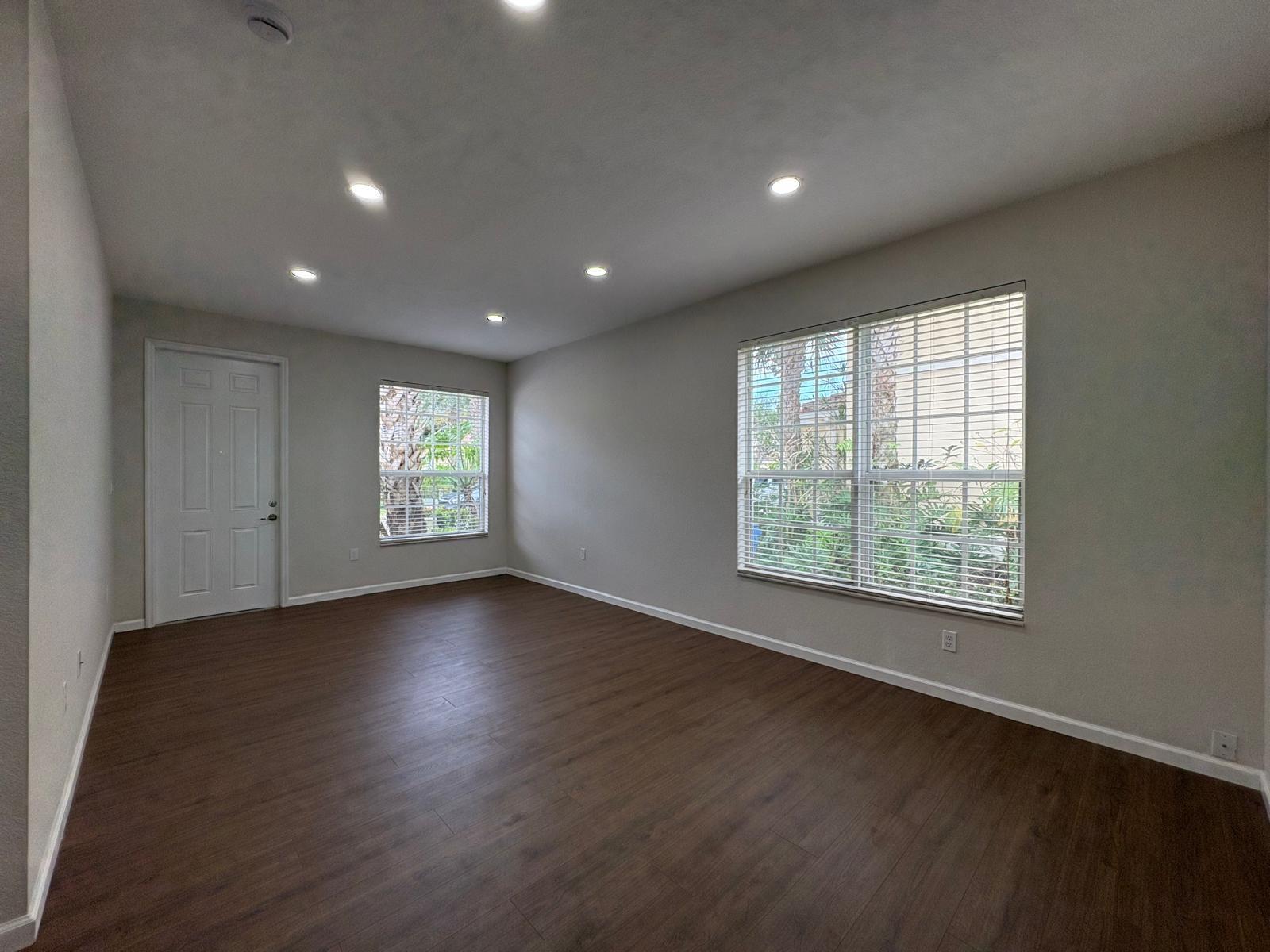 Strok 2 147-22 B - Residential Lease