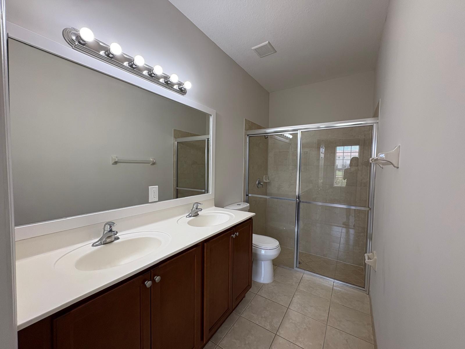 Strok 2 147-22 B - Residential Lease