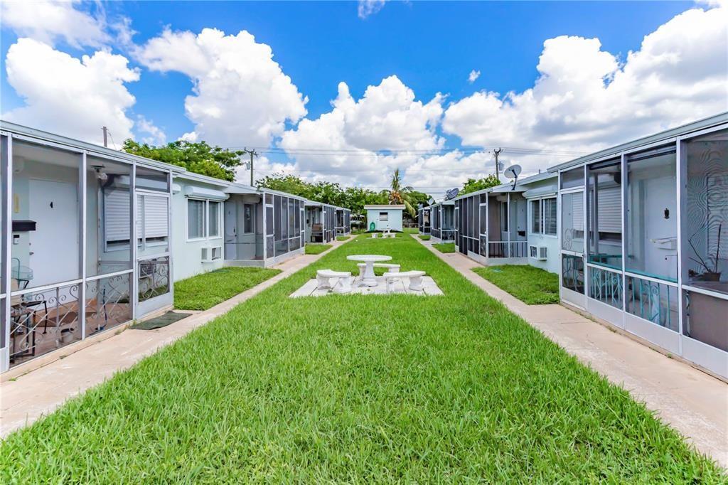 LINCOLN GARDEN CO-OP - Residential