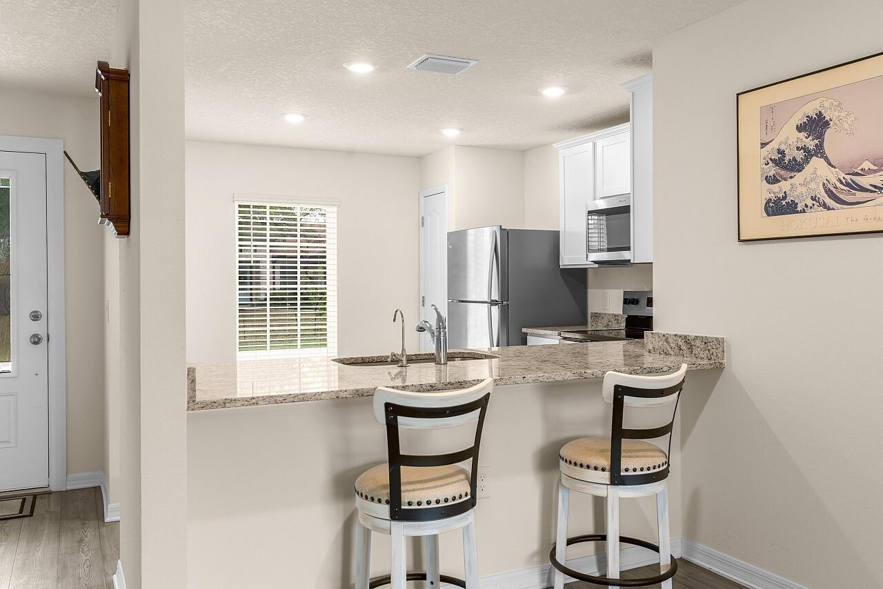 VERO LAKE ESTATES UNIT P - Residential