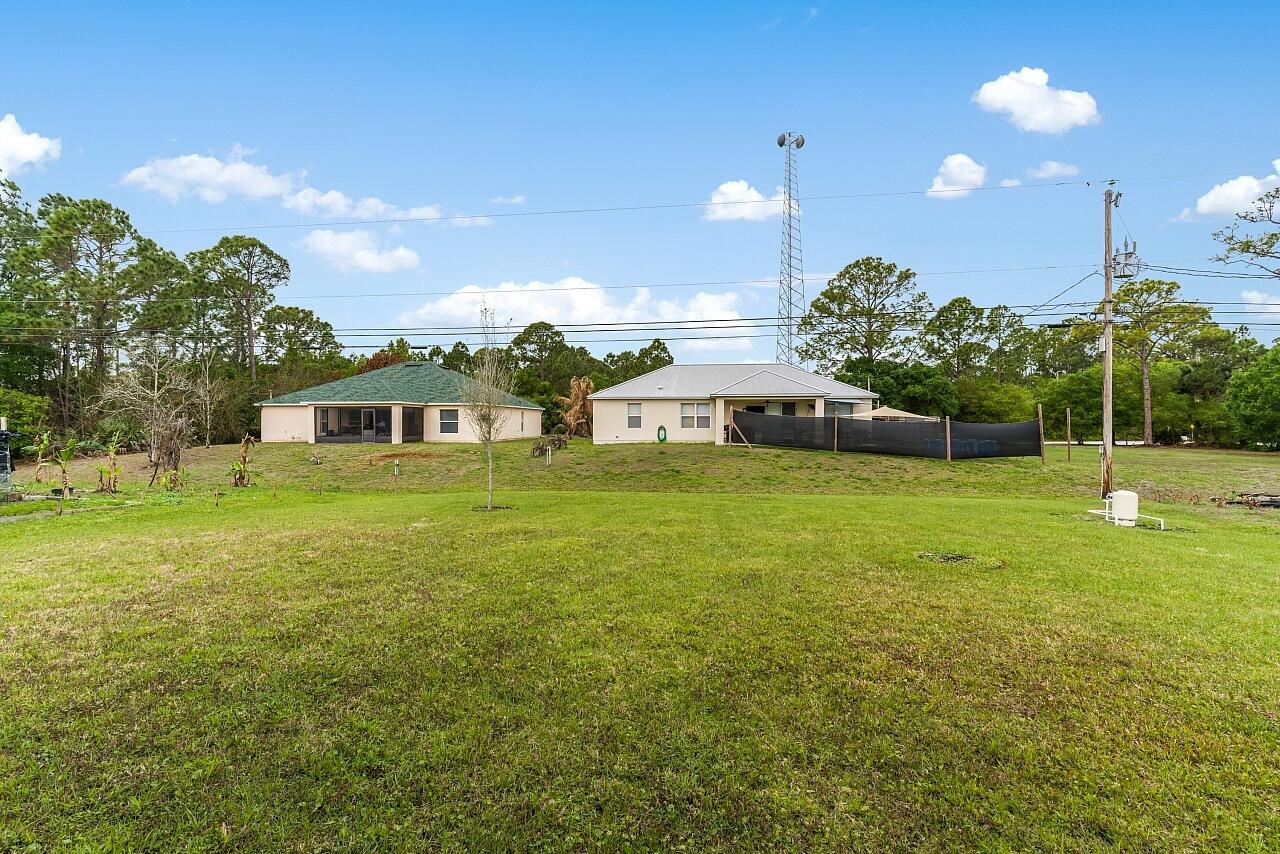 VERO LAKE ESTATES UNIT P - Residential