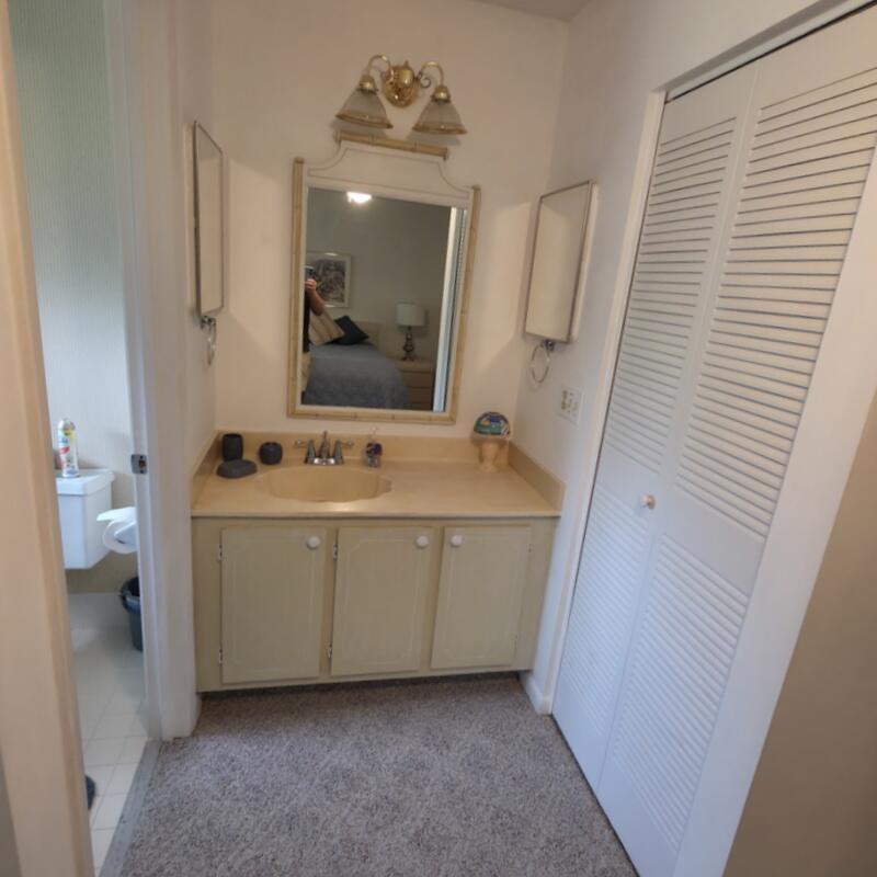 HIGH POINT OF FORT PIERCE CONDOMINIUM SECTION 2 - Residential