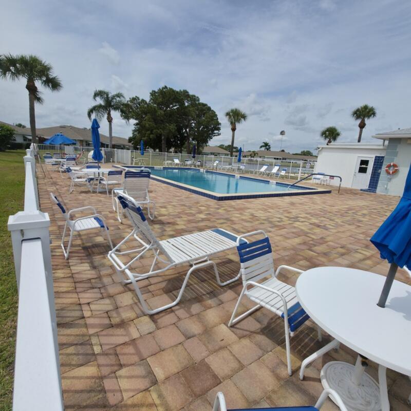 HIGH POINT OF FORT PIERCE CONDOMINIUM SECTION 2 - Residential