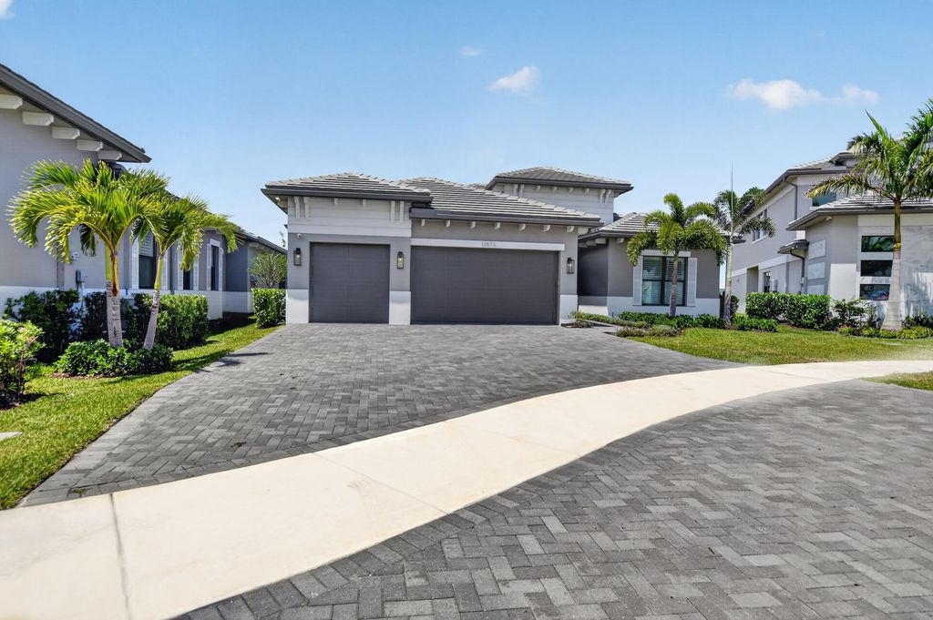 Photo of 12873 Wingspan Court, Palm Beach Gardens, FL 33412 (MLS # B26022514)