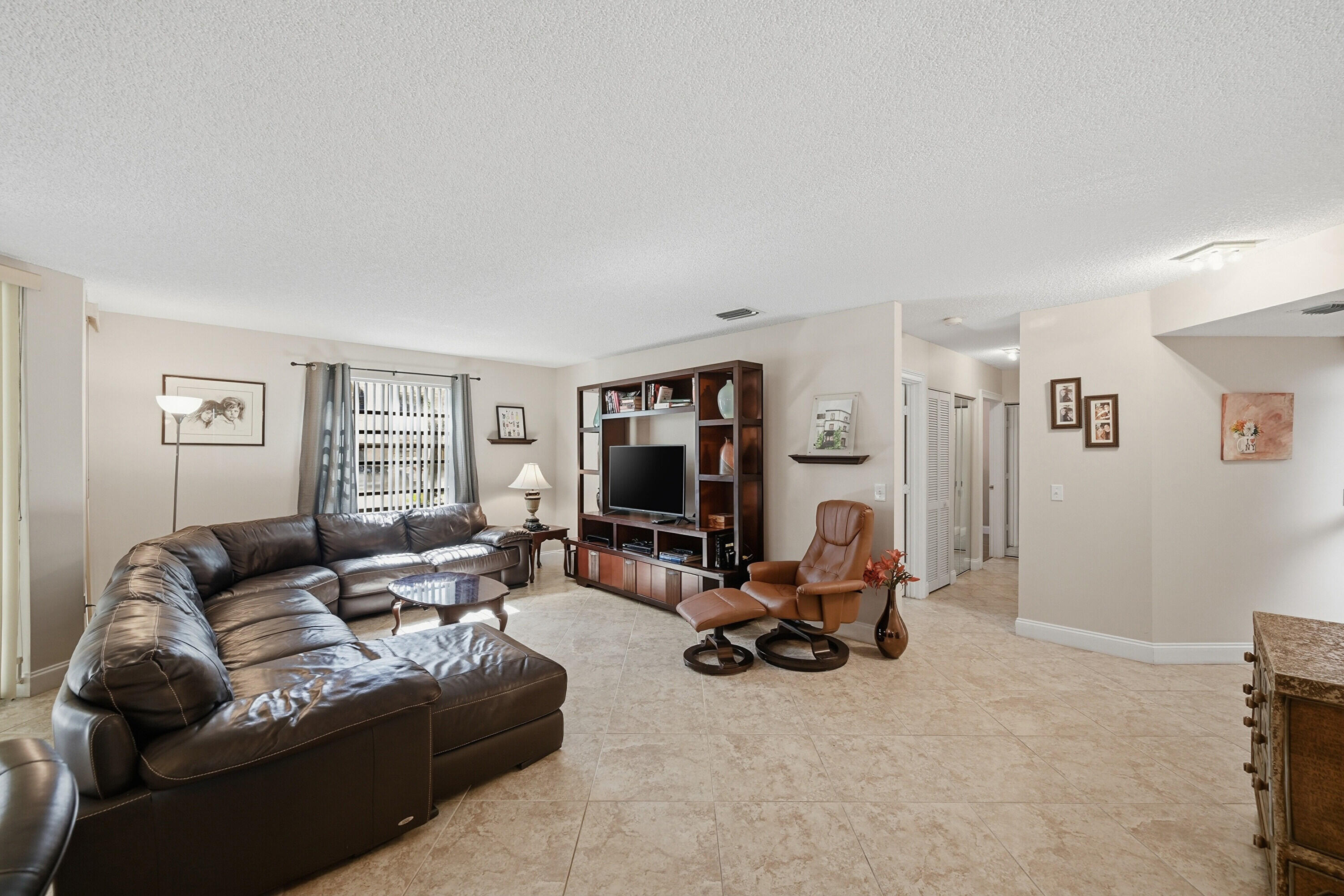 Platina/ Diamante Village - Residential Lease