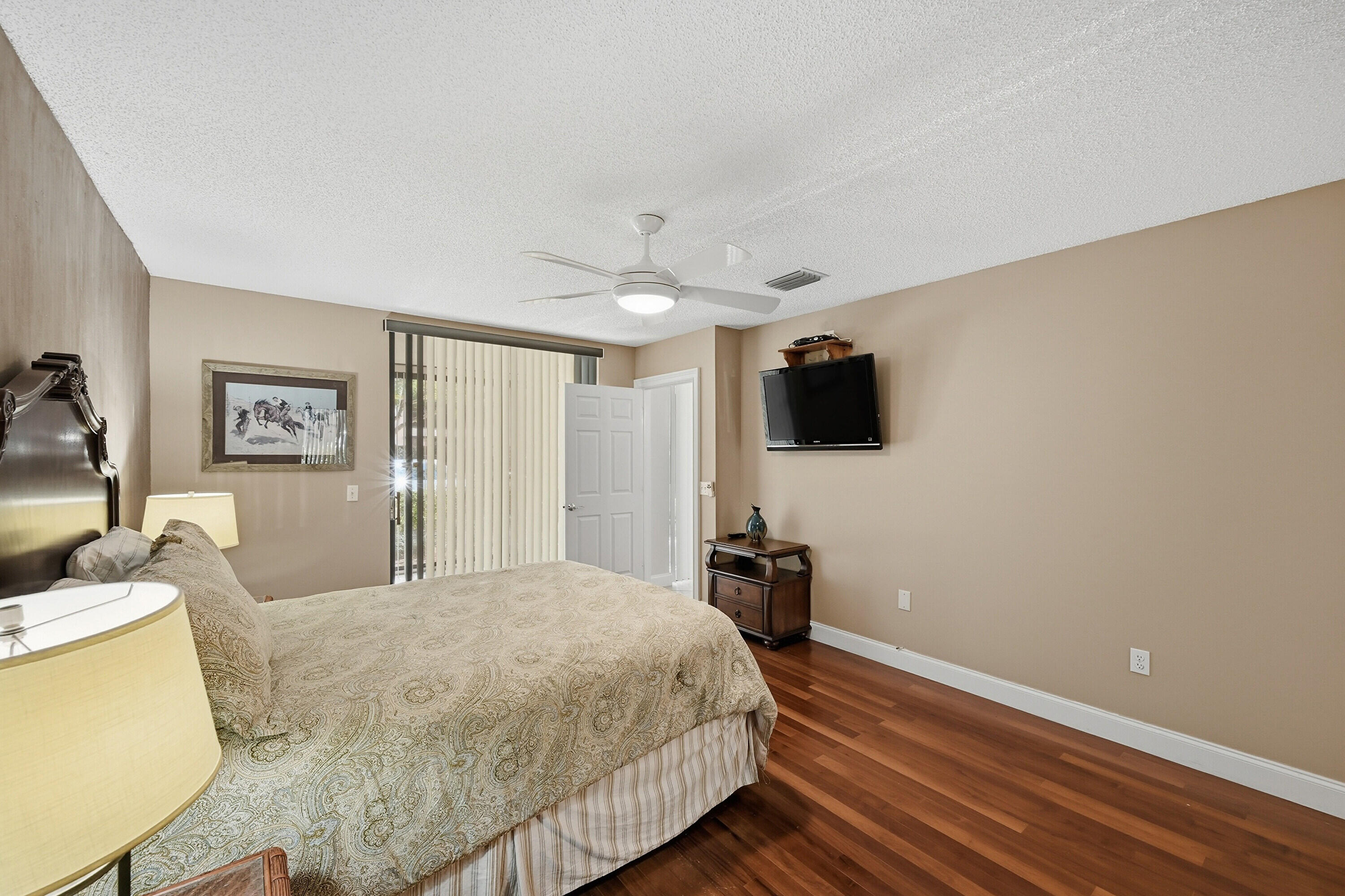 Platina/ Diamante Village - Residential Lease