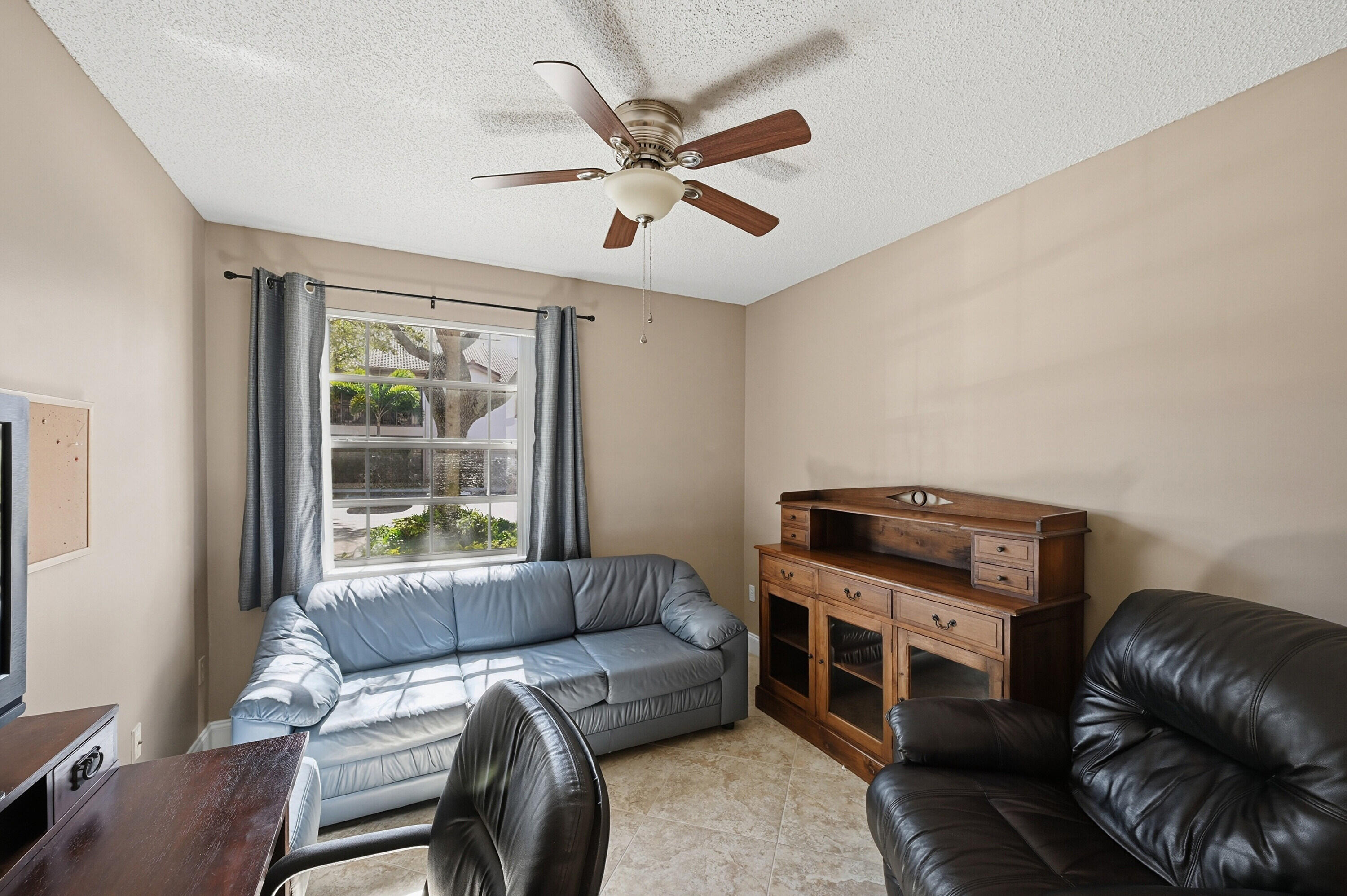 Platina/ Diamante Village - Residential Lease