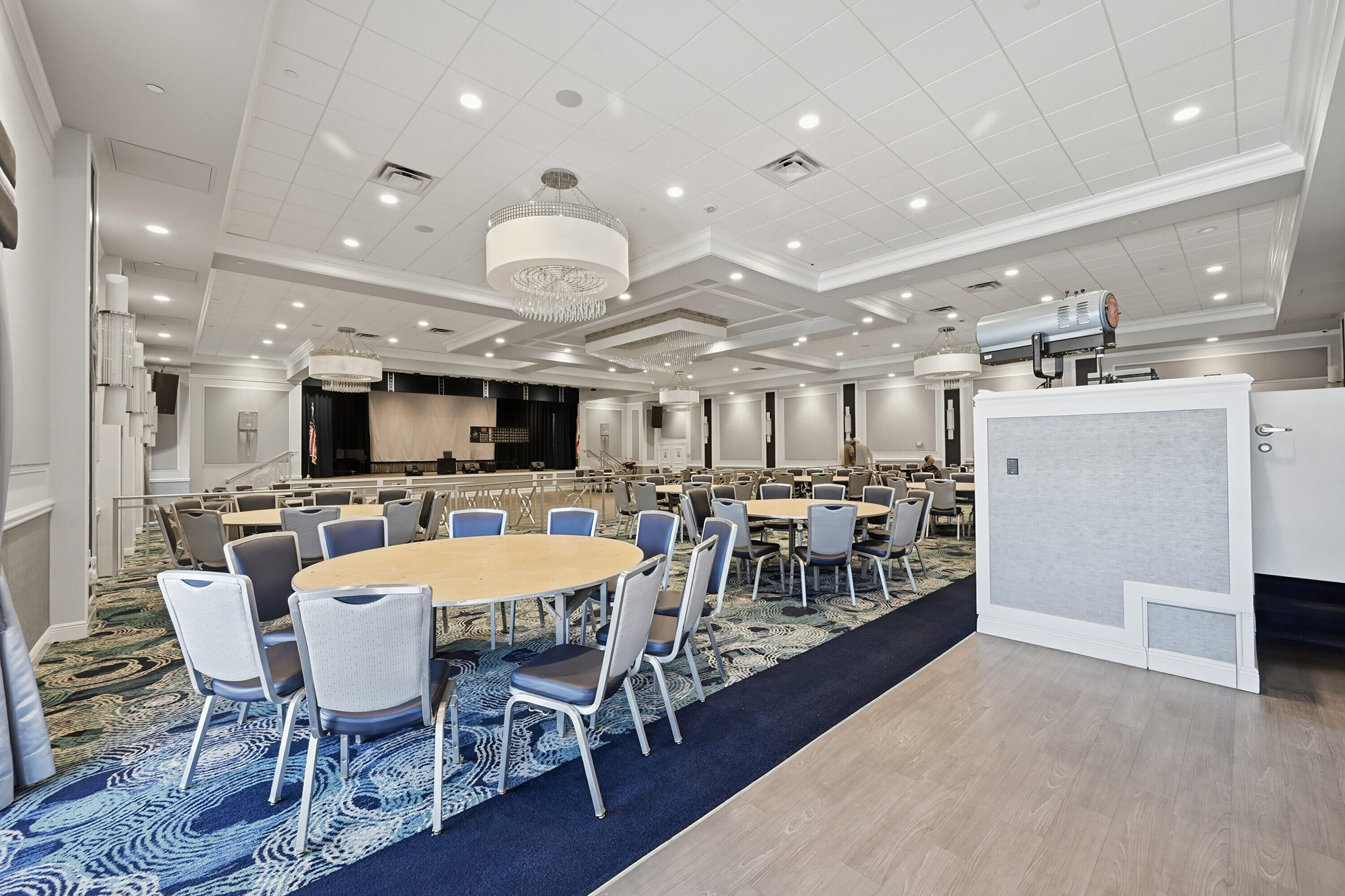 Platina/ Diamante Village - Residential Lease