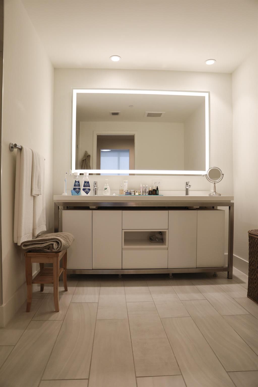 METROPICA NORTH TOWER ONE - Residential