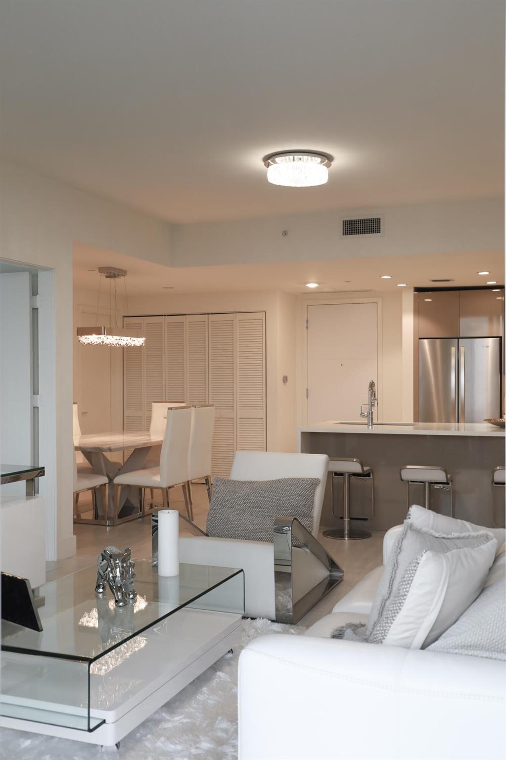 METROPICA NORTH TOWER ONE - Residential