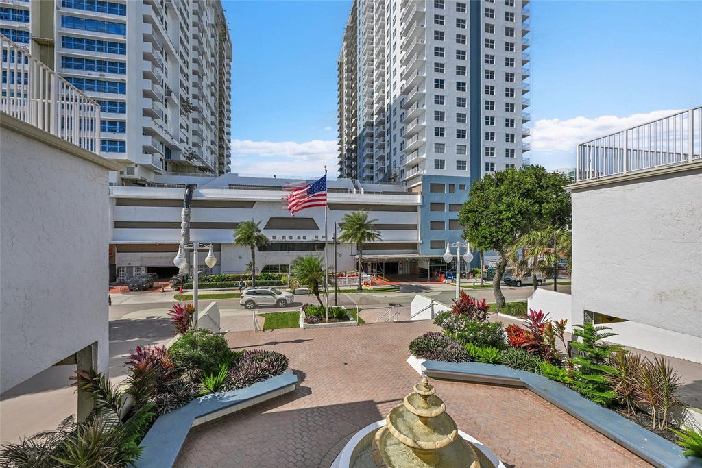 Photo of 101 Briny Ave #1409, Pompano Beach, FL 33062 (MLS # F10537081)