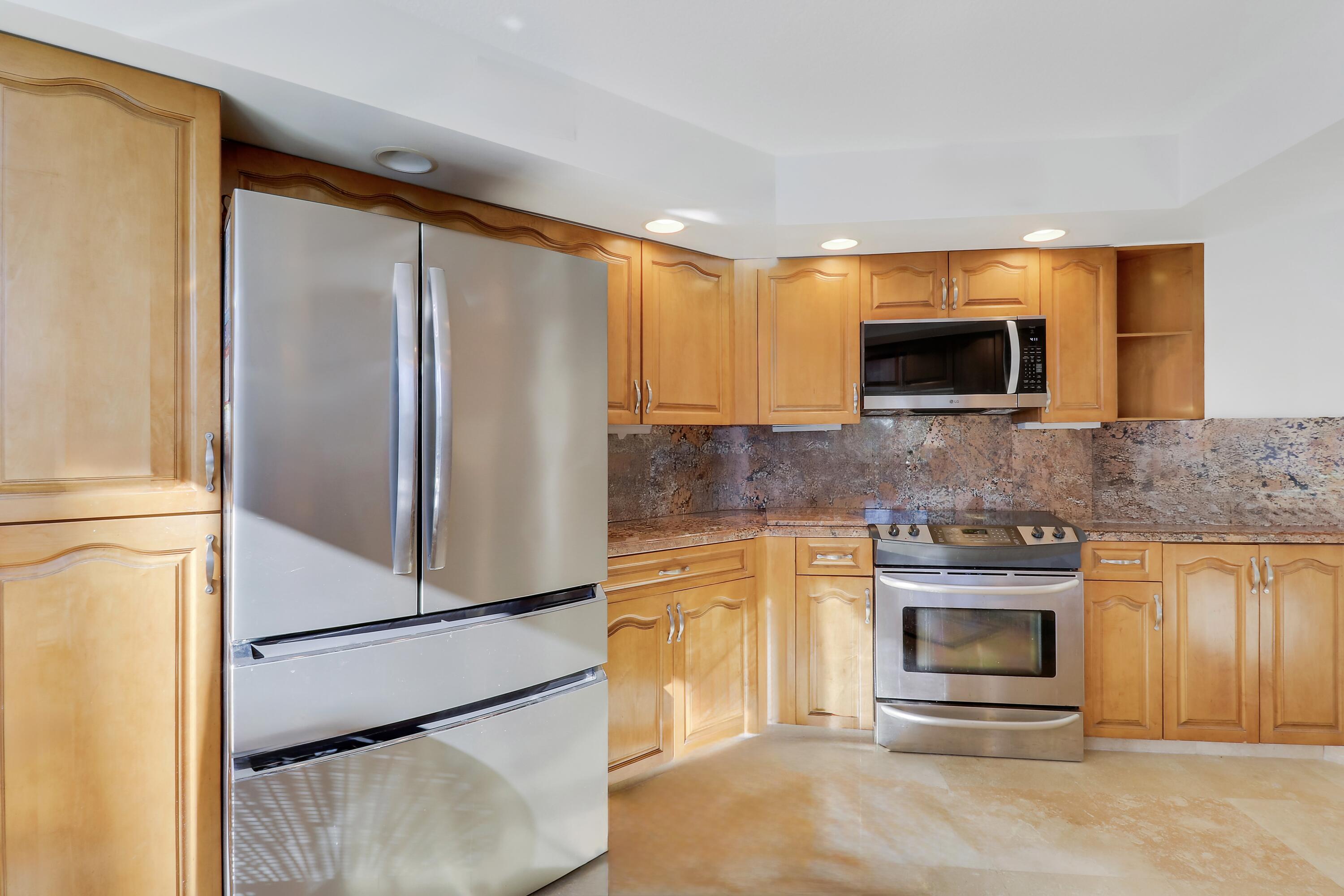 NORTH BAY COLONY CONDO - Residential