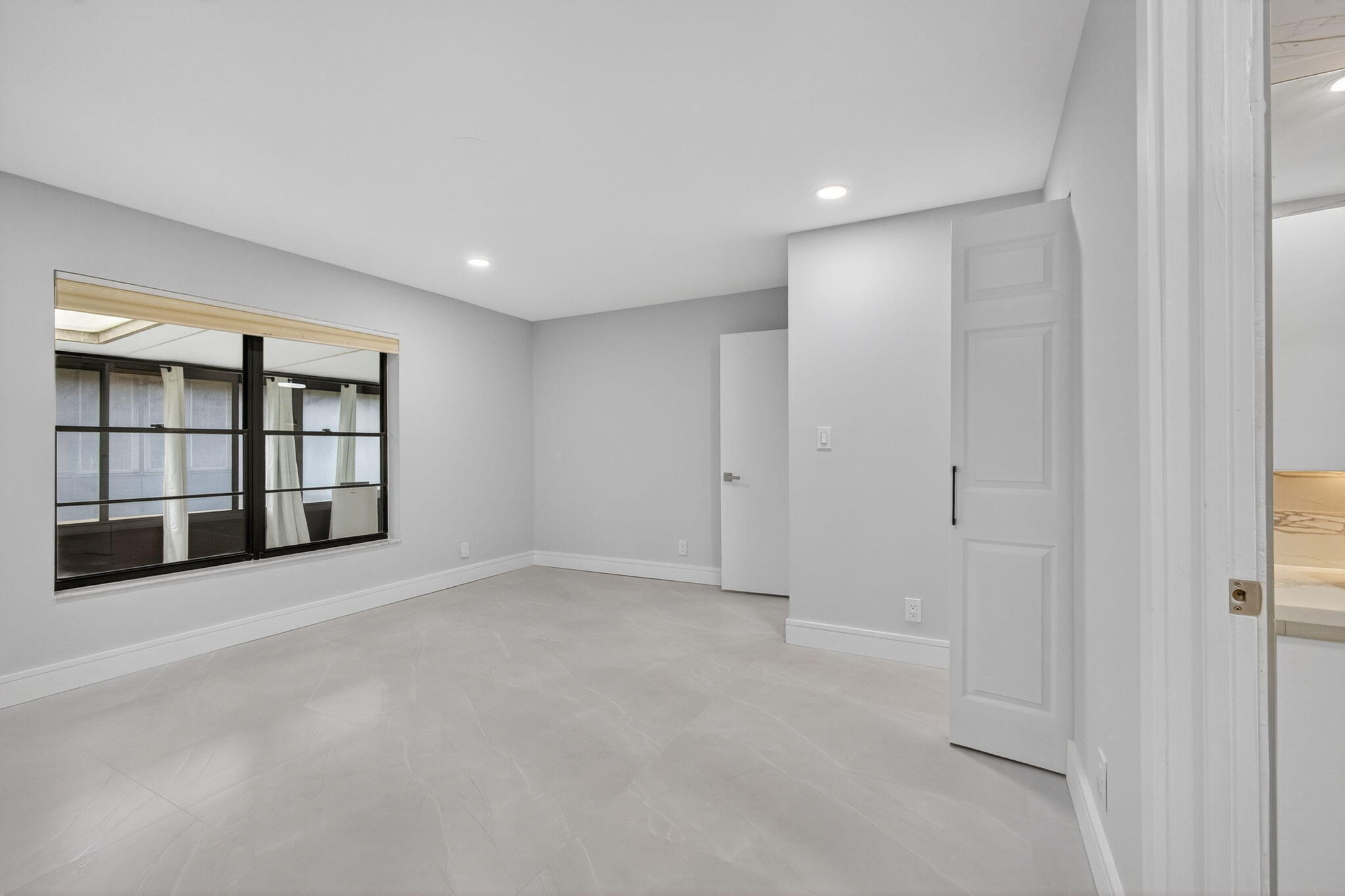PALM CHASE CONDO - Residential