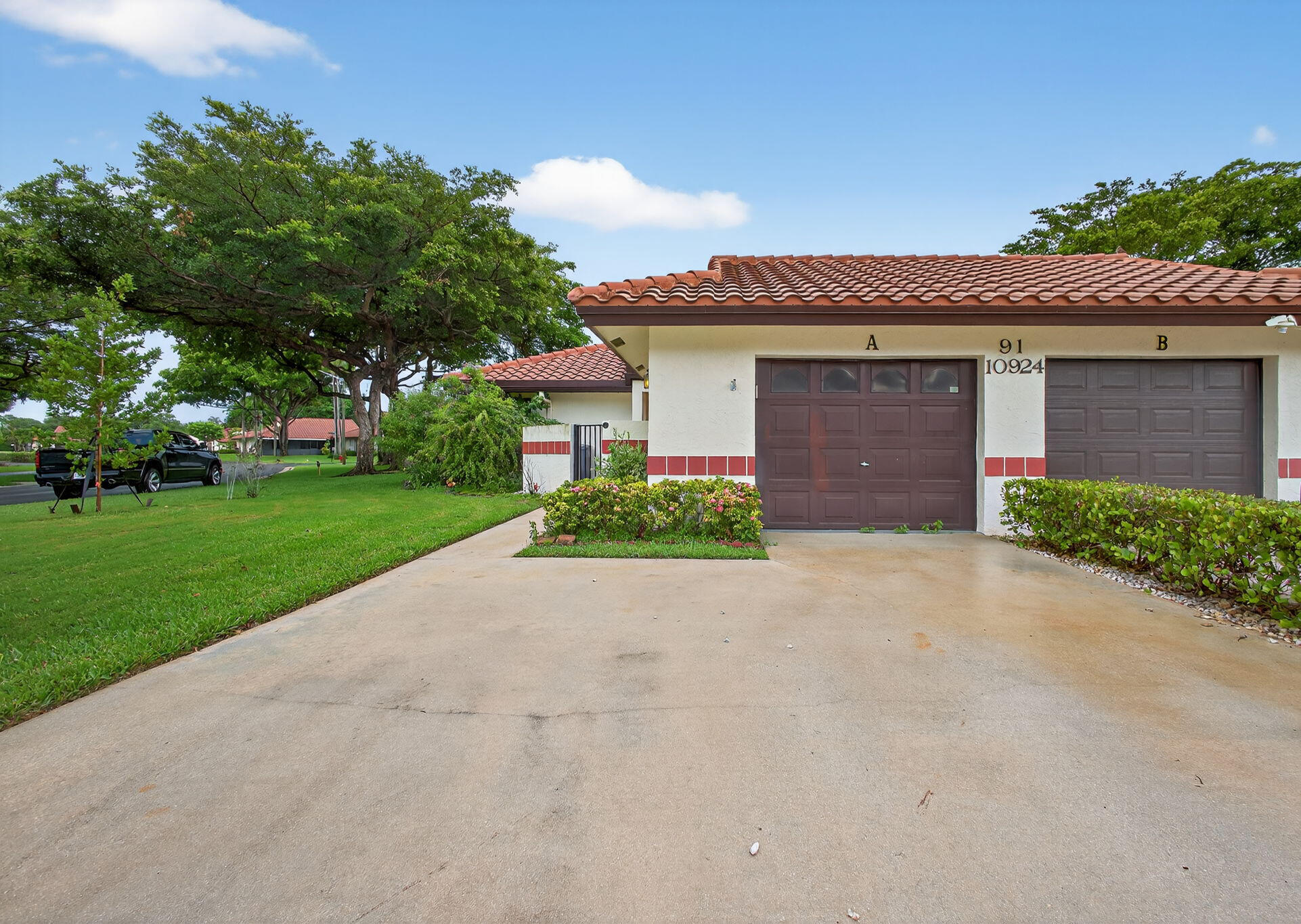 PALM CHASE CONDO - Residential