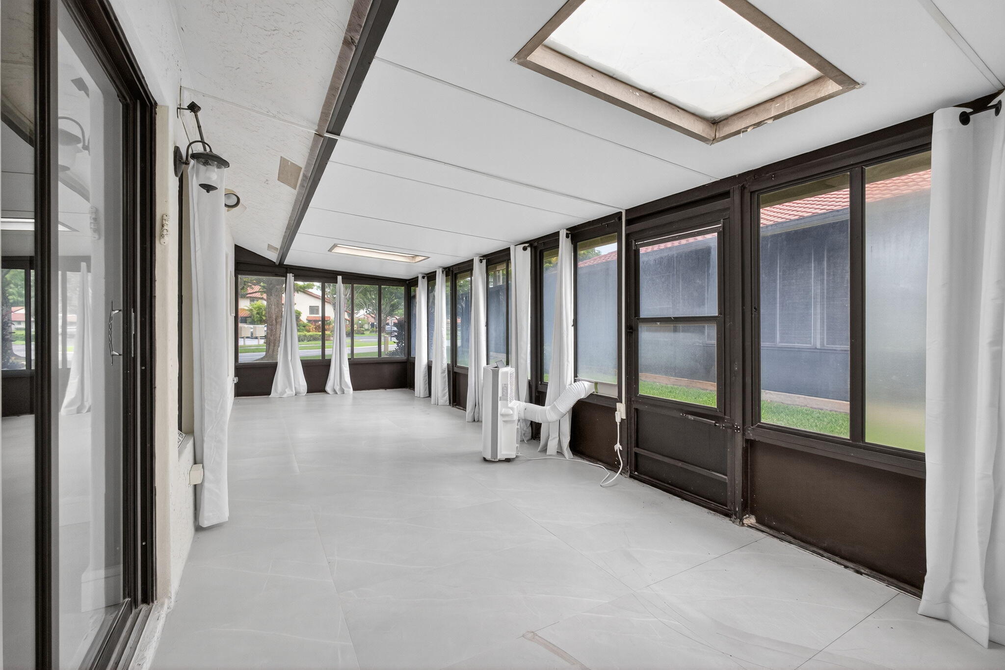 PALM CHASE CONDO - Residential