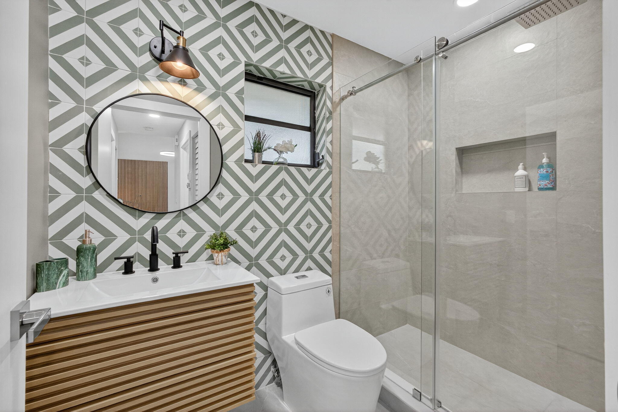 PALM CHASE CONDO - Residential