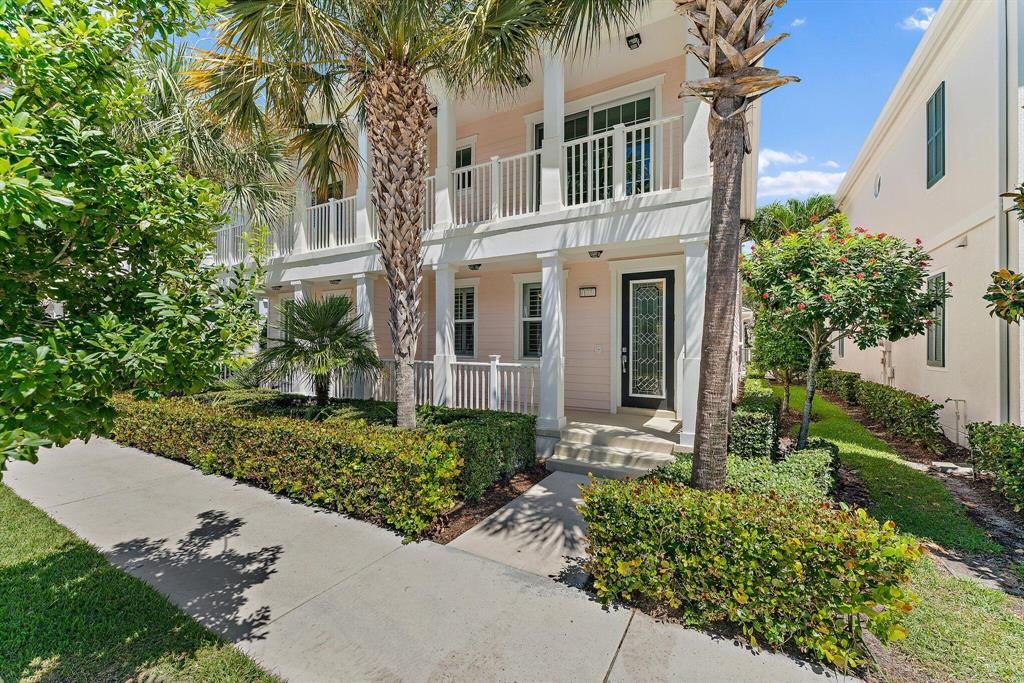 Photo of 1177 Islamorada Drive Dr, Jupiter, FL 33458 (MLS # R10825221)