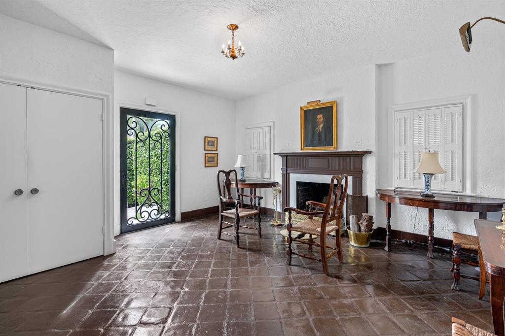 POINCIANA PARK 2ND ADD - Residential