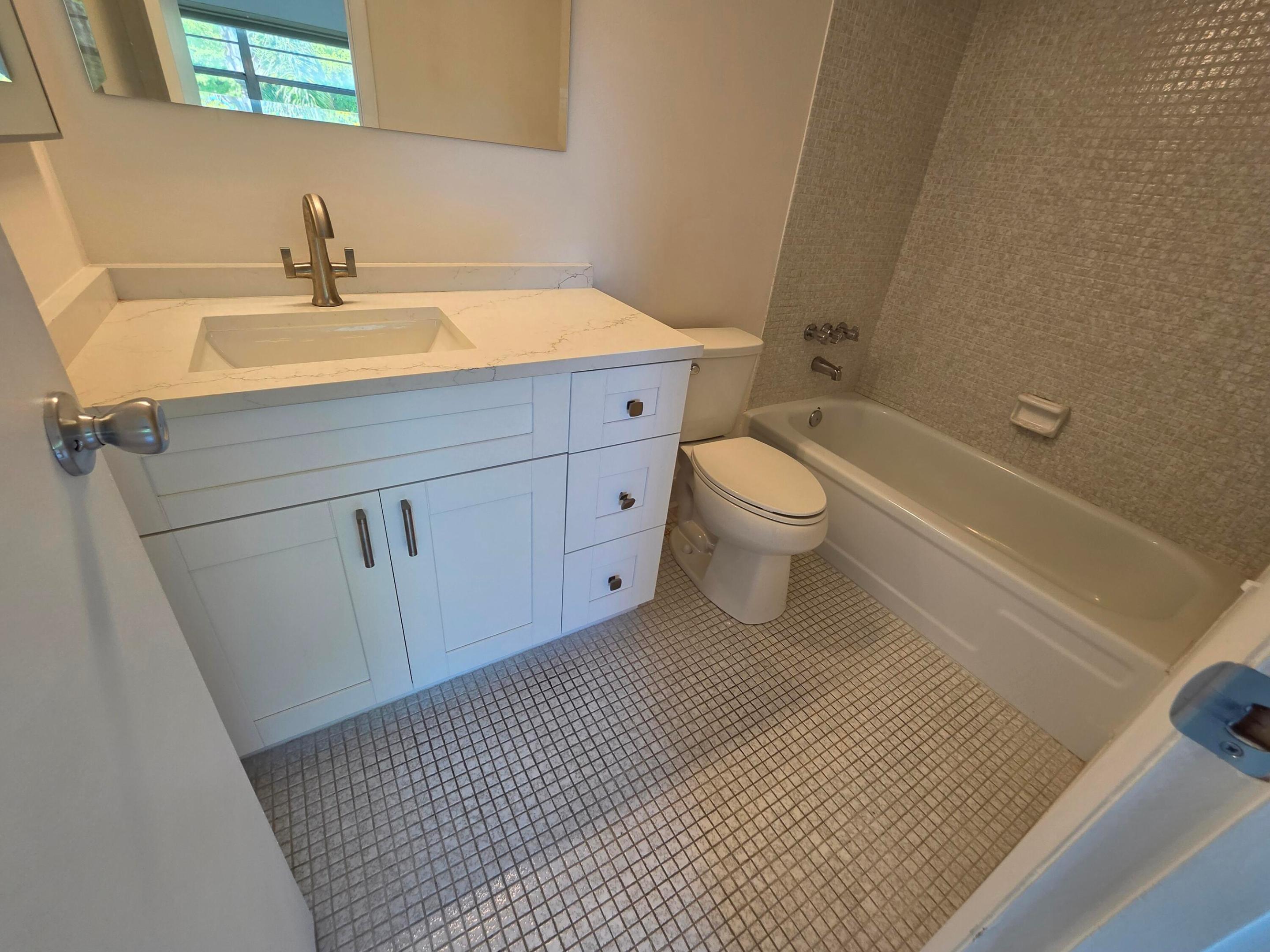 UMBRA GARDENS CONDO - Residential