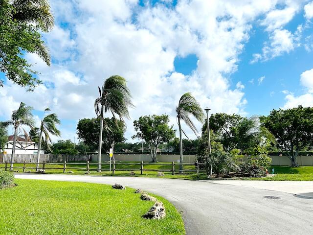 BOCA COUNTRY ESTATES CONDO - Residential