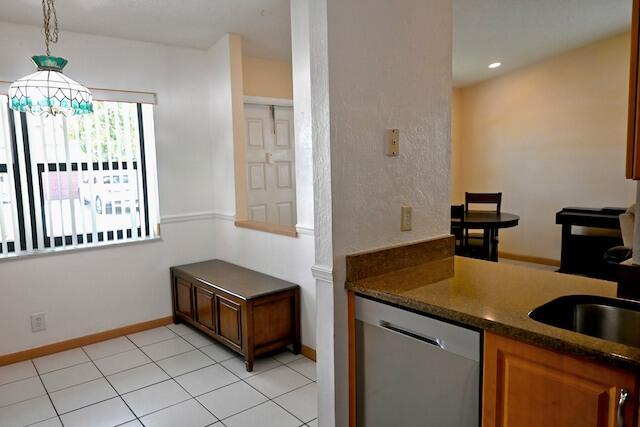 BOCA COUNTRY ESTATES CONDO - Residential