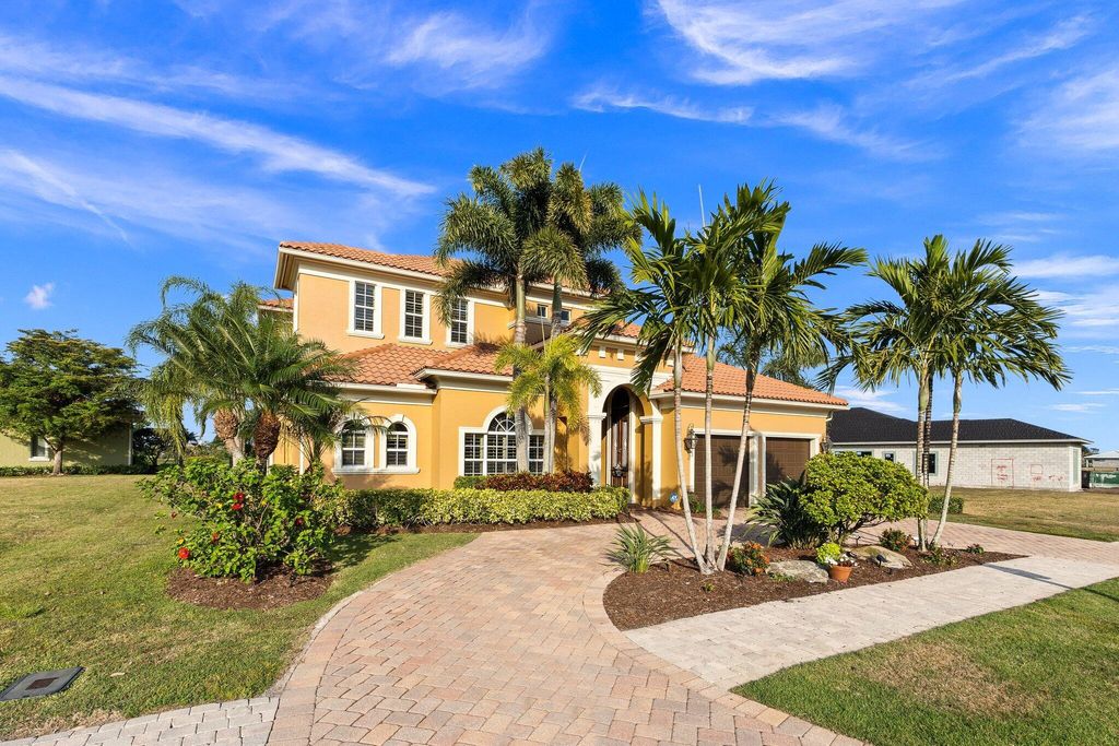 Photo of 113 SE Via Verona, Port Saint Lucie, FL 34984 (MLS # R11147281)