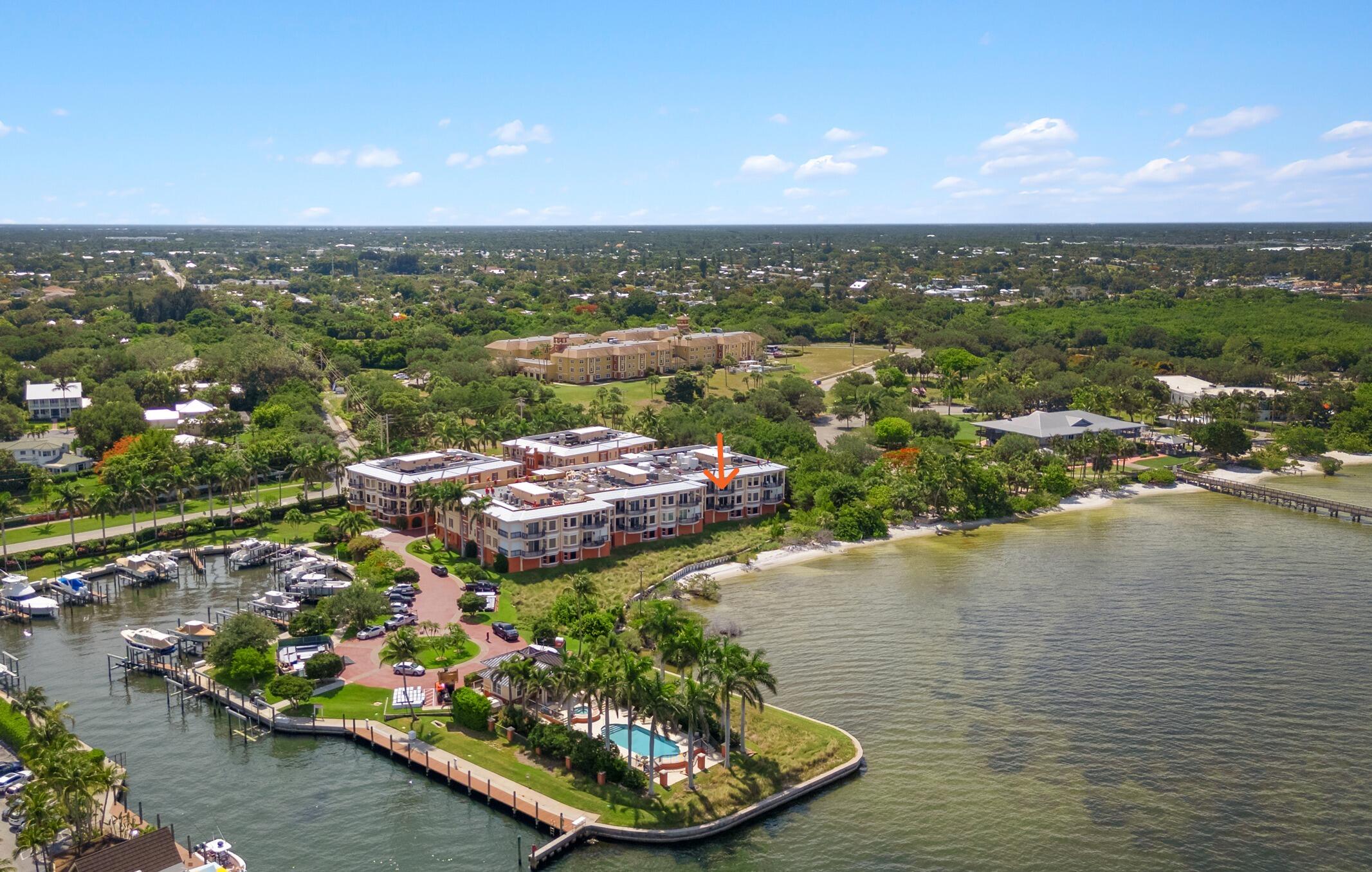 OUTRIGGER HARBOUR CONDO - Residential