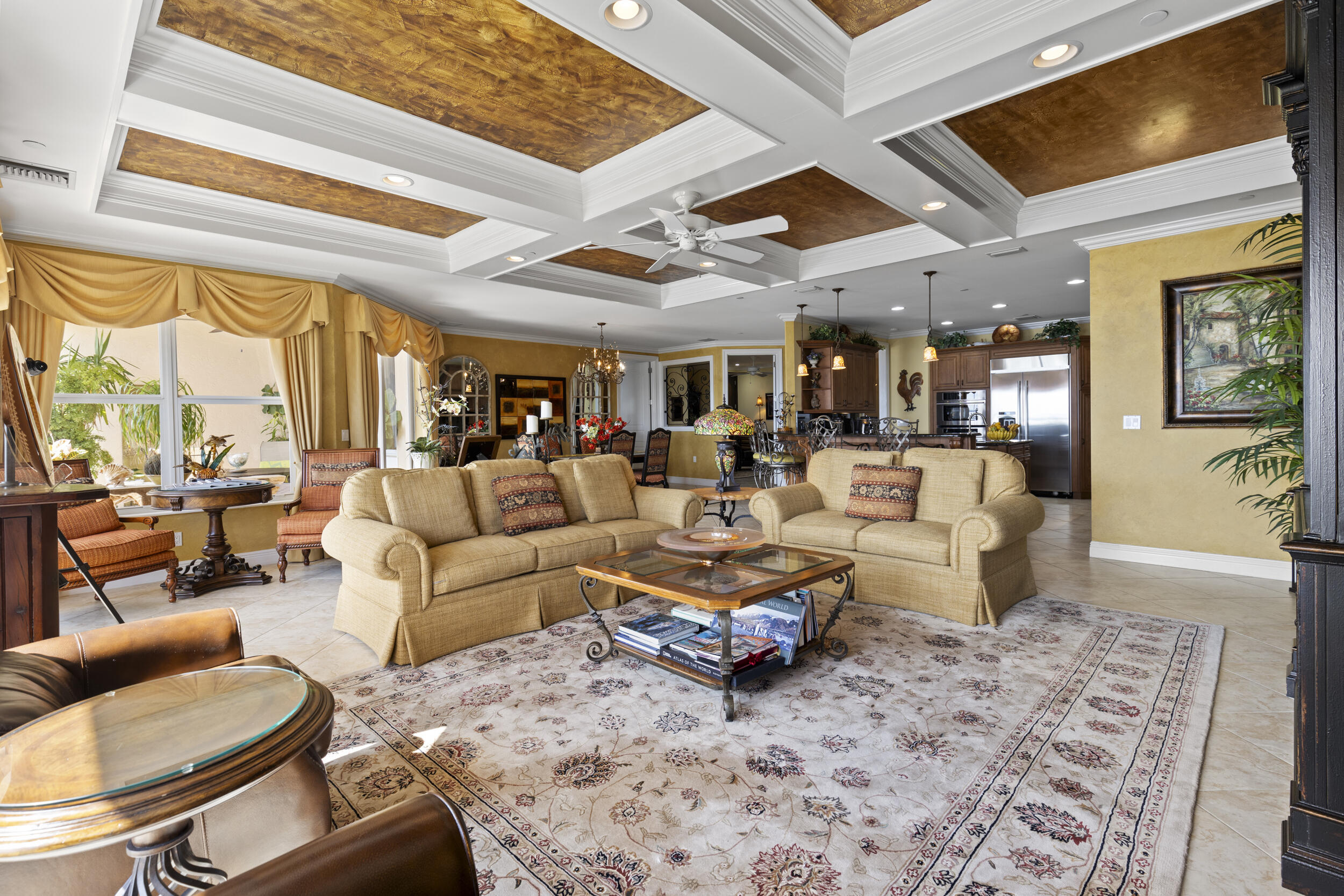 OUTRIGGER HARBOUR CONDO - Residential