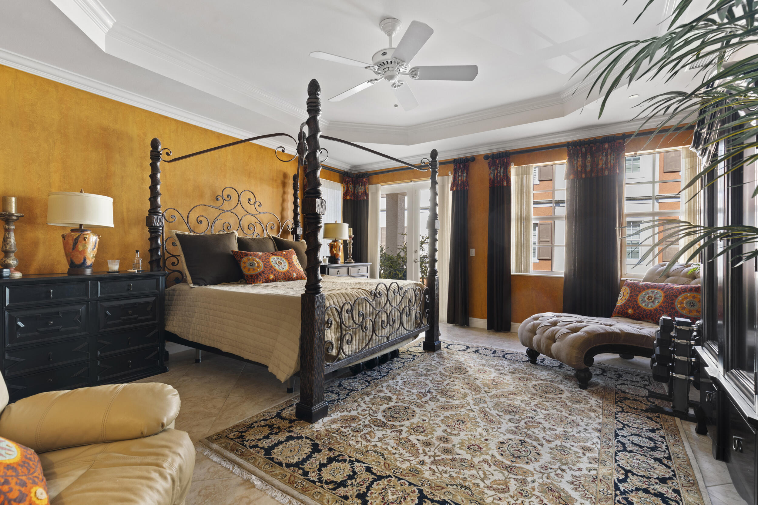 OUTRIGGER HARBOUR CONDO - Residential