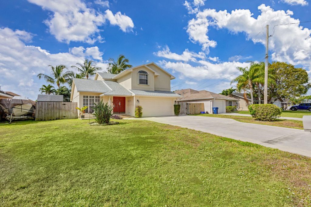 Photo of 6368 Robinson Street, Jupiter, FL 33458 (MLS # R10984033)