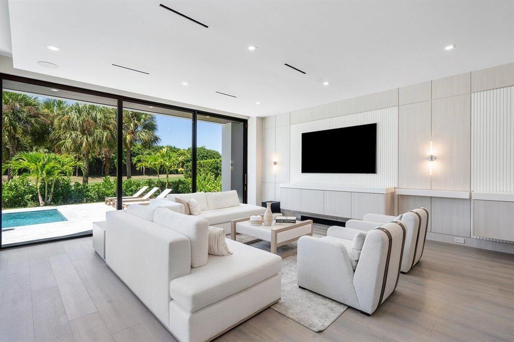 ST ANDREWS COUNTRY CLUB 5 - Residential