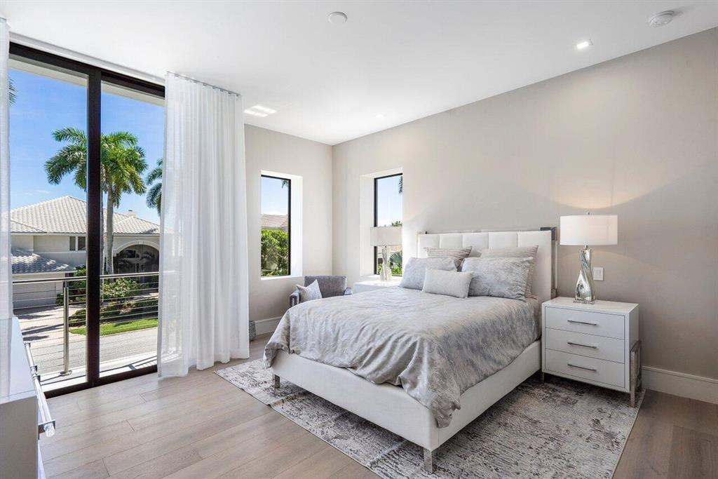 ST ANDREWS COUNTRY CLUB 5 - Residential