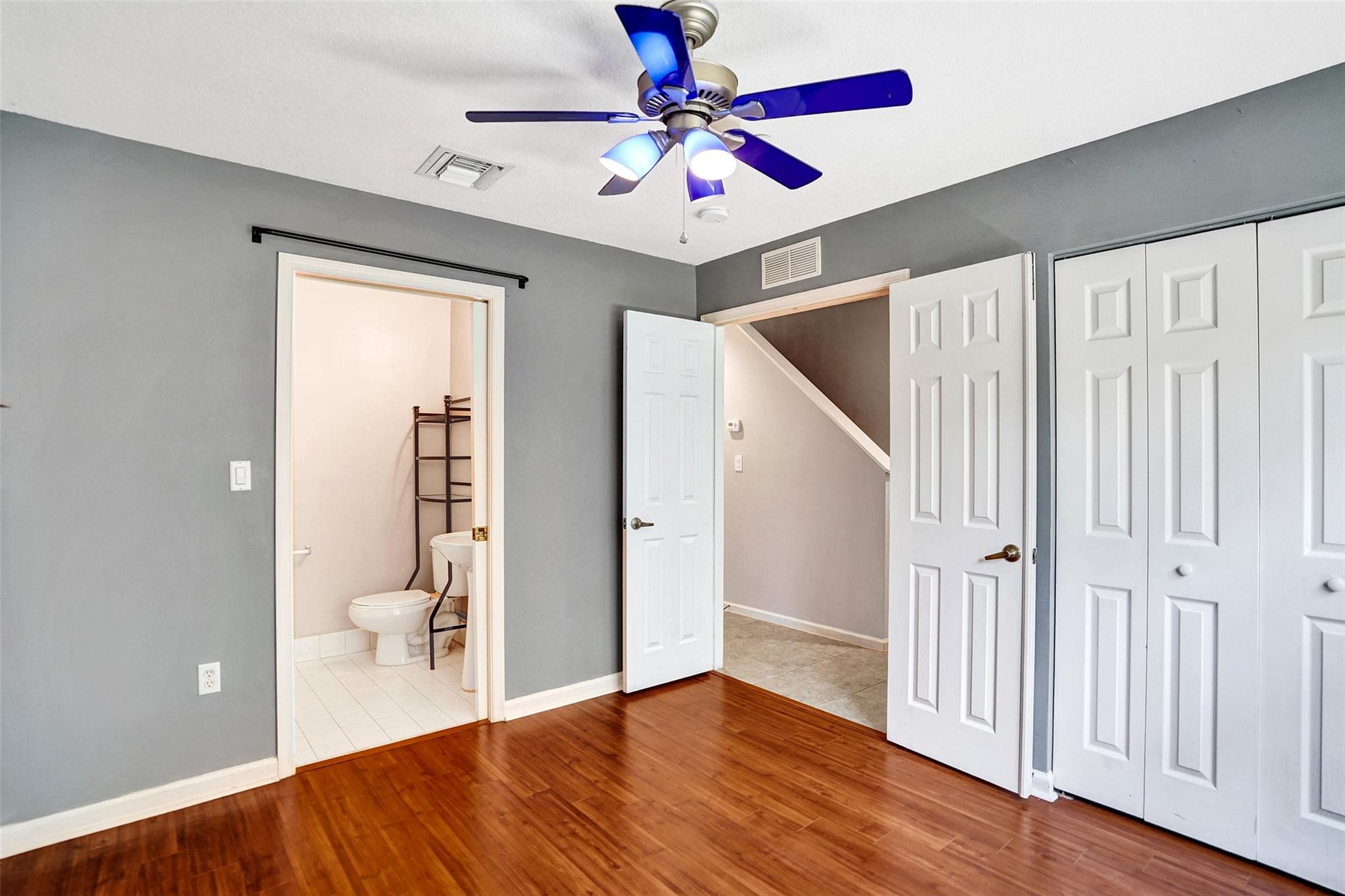 1033 NE 17th Way 902