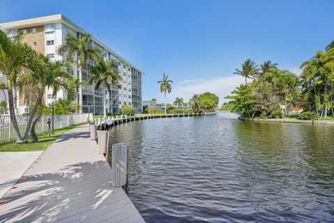 Tiny photo for 3040 NE 16th Avenue #402, Oakland Park, FL 33334 (MLS # F10556694)
